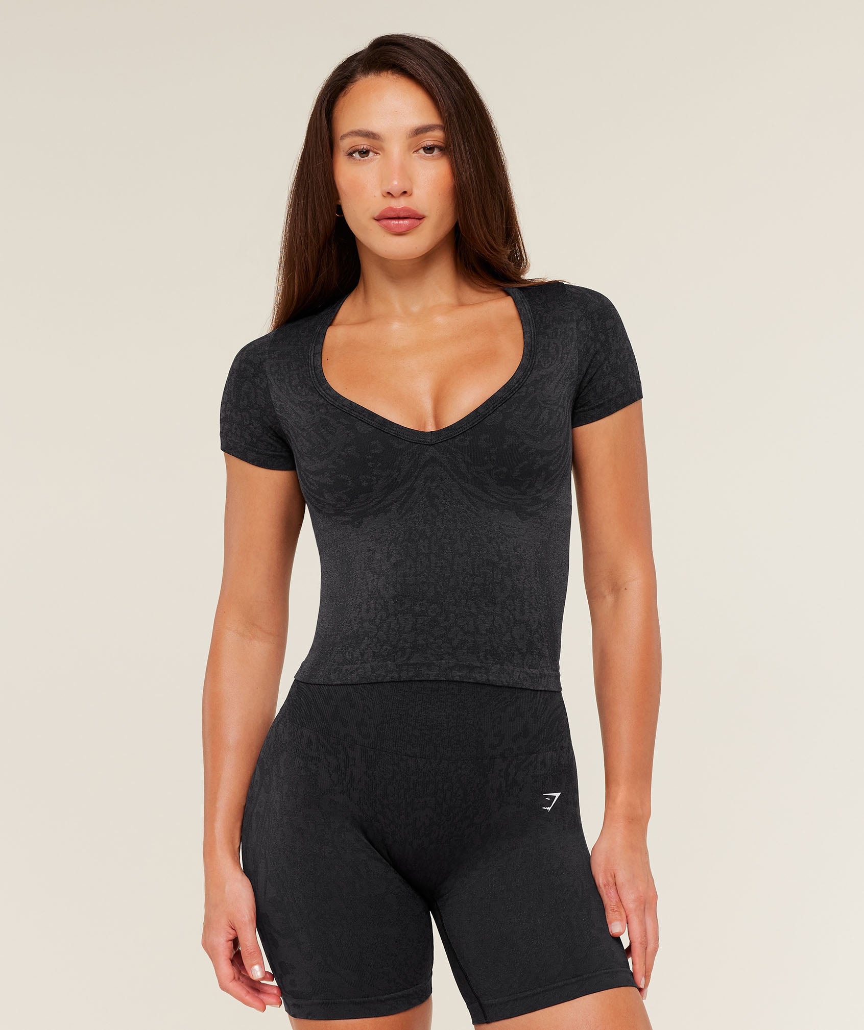 Handcrafted V-Neck Sweater #101991